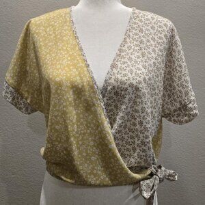 Vintage Women's Floral Top